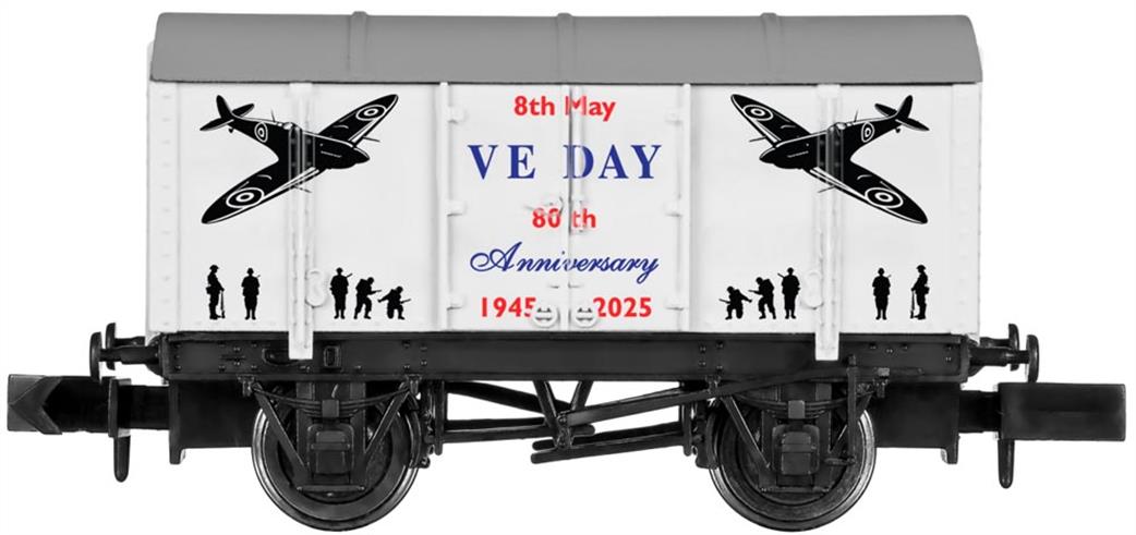 Dapol N 2F-013-095 Gunpowder Van VE Day 80th Anniversary Airforce