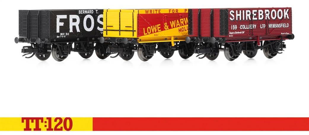 Hornby TT:120 TT6042 7 Plank Wagon Triple Pack