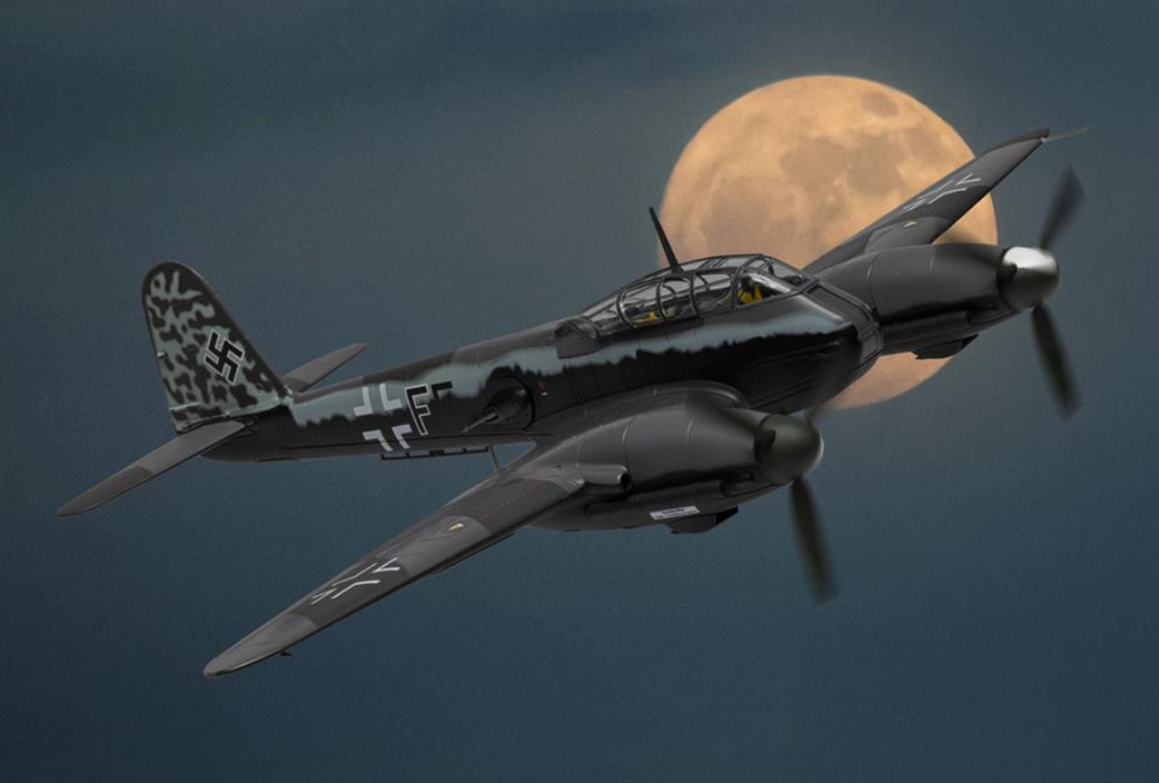 Corgi 1/72 AA29702 Messerschmitt Me 410A-1 Black F, 14./KG2,  Late 1943