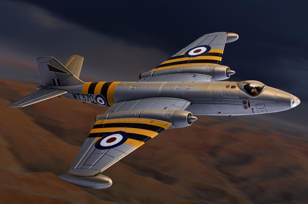 Corgi 1/72 AA34711 English Electric Canberra B.6, WT370, Operation Musketeer, 1956