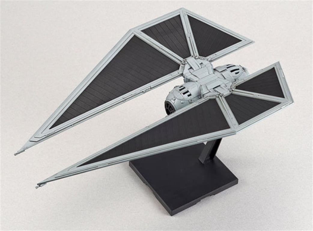 Bandai 1/72 01218 TIE Striker Rogue 1