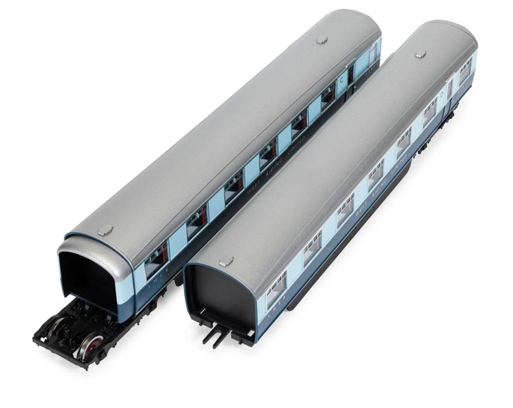 Hornby OO R40478 LNER West Riding Limited Double Open First Articulated Coach pack