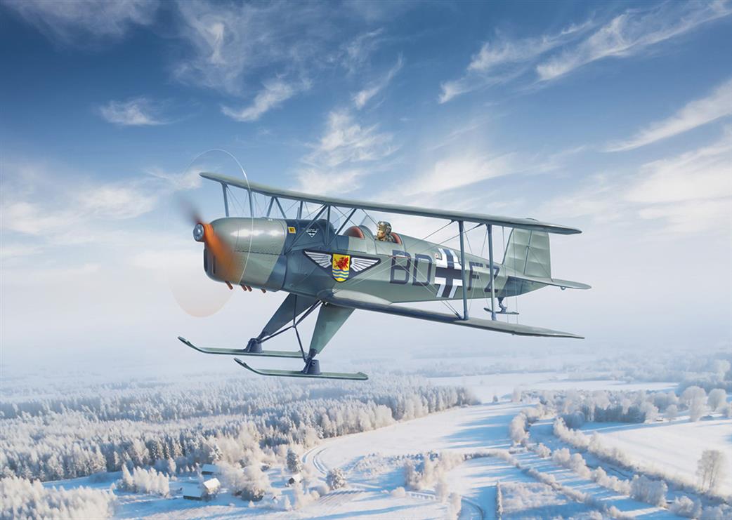 ICM 1/32 32029 Bücker Bü 131D Winter Version WWII German Training Aircraft Kit