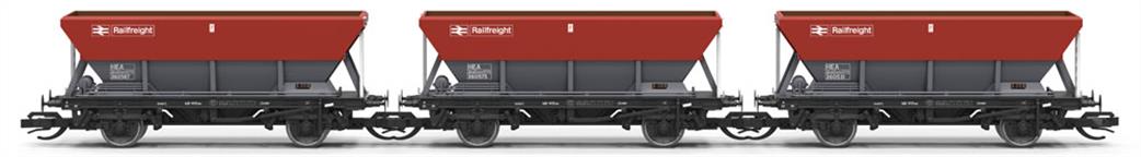 Hornby TT:120 TT6076 Railfreight HEA Wagon Triple Pack
