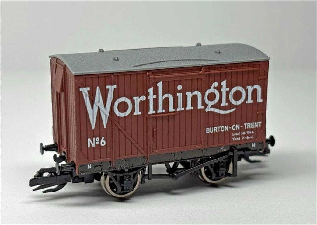 Peco TT:120 TTR1305P Worthington No 6 RTR Van