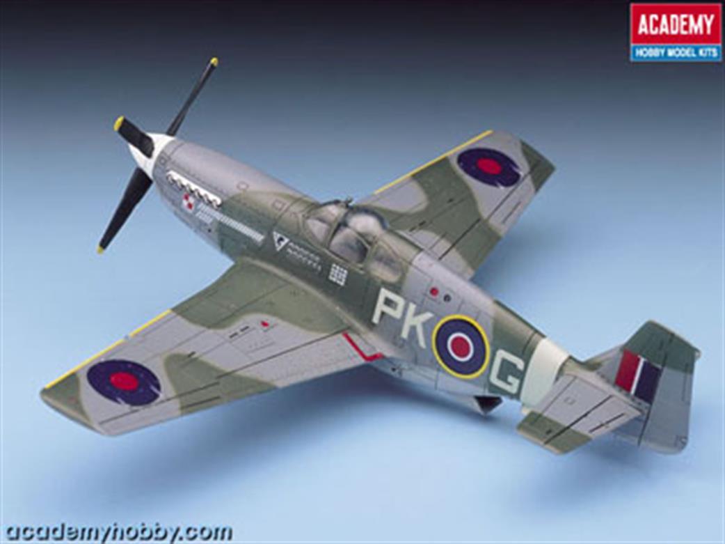 Academy 1/72 12464 P-51B Mustang American WW2 Fighter