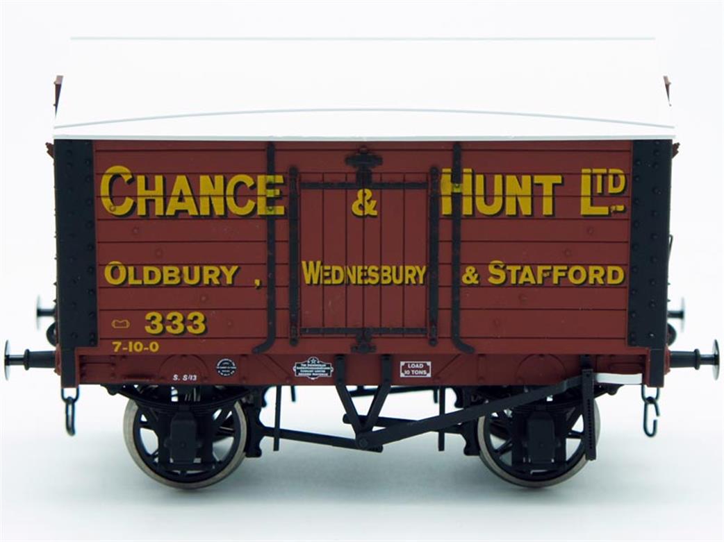 Dapol O Gauge 7F-018-009 Chance & Hunt, Oldbury Covered Salt Van 332 RTR