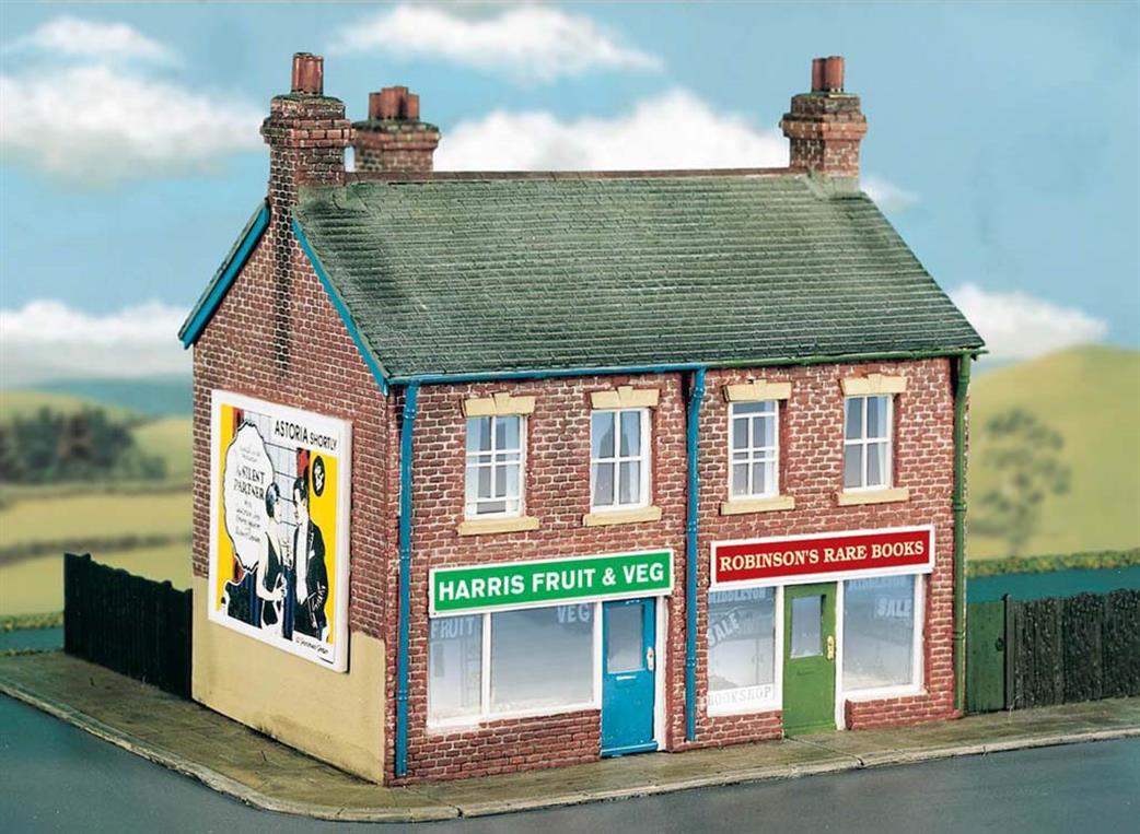 Wills Kits OO CK18 Semi Detached Shops Craftsman Kit