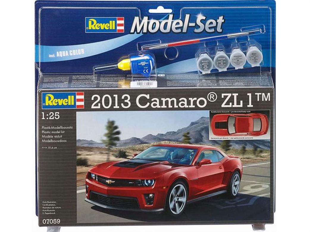 Revell 1/24 67059 Camaro ZL1 2013 Model Set