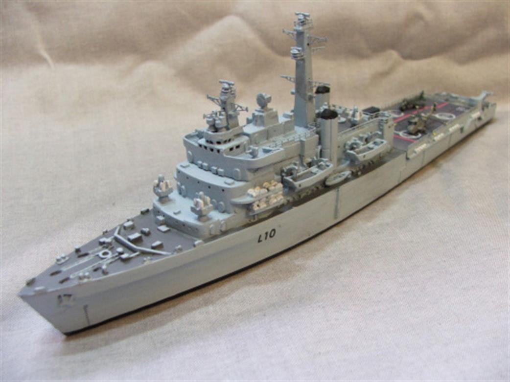 MT Miniatures 1/700 MTM020 HMS Fearless L10 Landing Ship Resin Kit