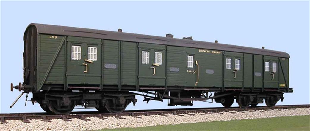 Slaters Plastikard O Gauge 7C021P SR BR 50' Bogie Guards Van with Plastic Bogies Kit