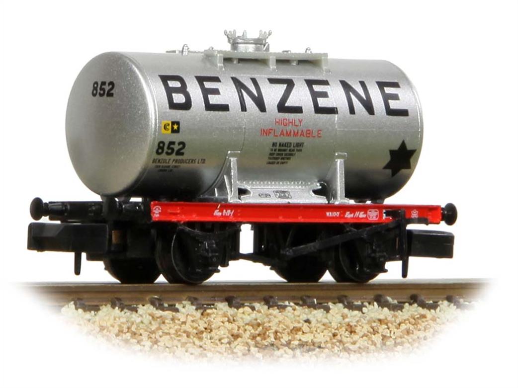 Graham Farish N 378-000 Benzene 14Ton Anchor-Mounted Tank Wagon 852 Silver