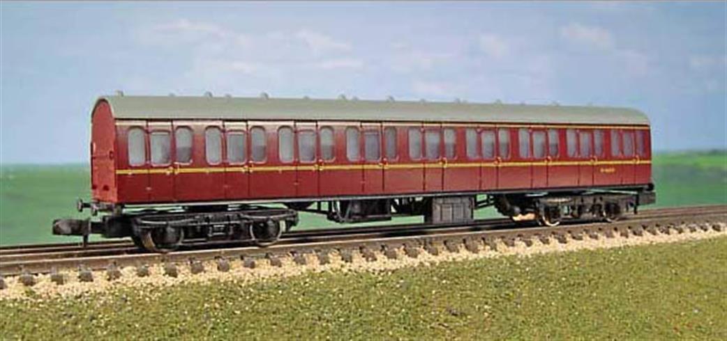 Graham Farish N 374-271C MkI 57ft Suburban Coach Maroon