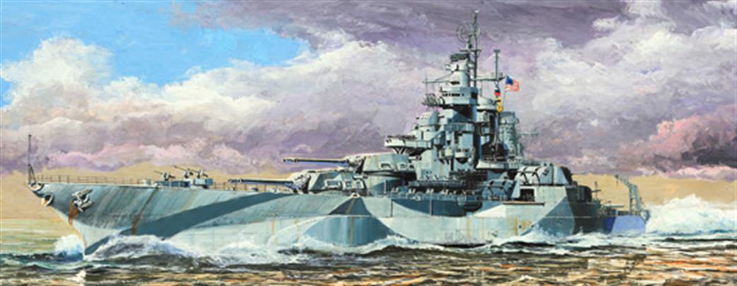 Trumpeter 1/700 05772 USN West Virginia Battleship  BB48 1945 Plastic Kit