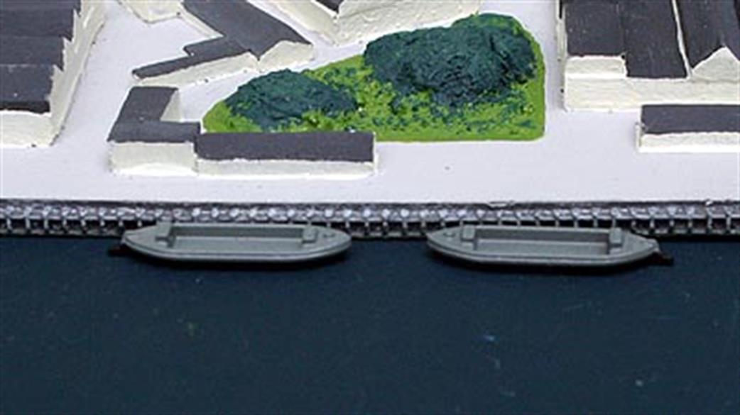 Tri-ang Minic 1/1200 P676 Harbour Barges