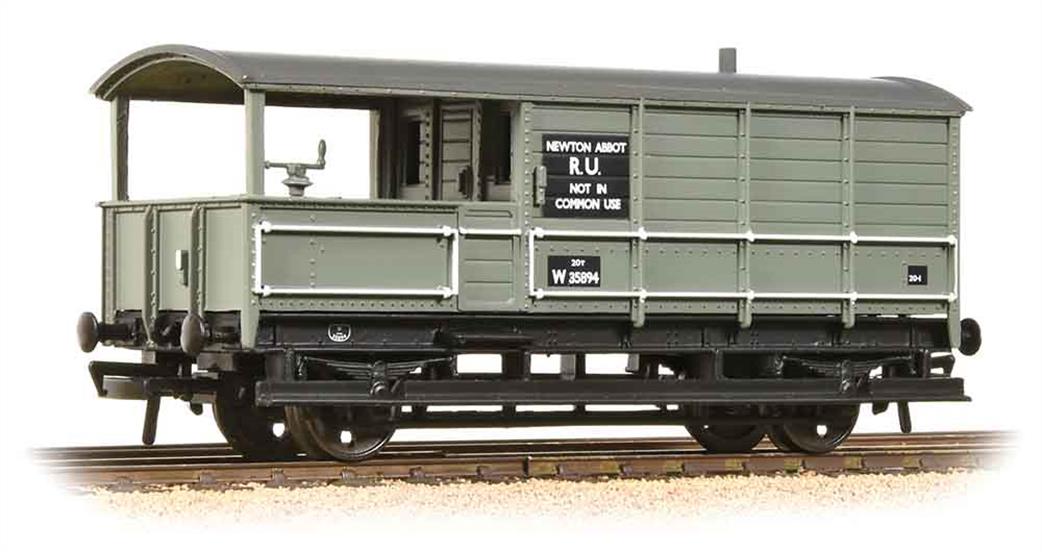 Bachmann OO 33-306E BR ex-GWR 20-Ton Toad Goods Brake Van BR Grey Early Banbury RU