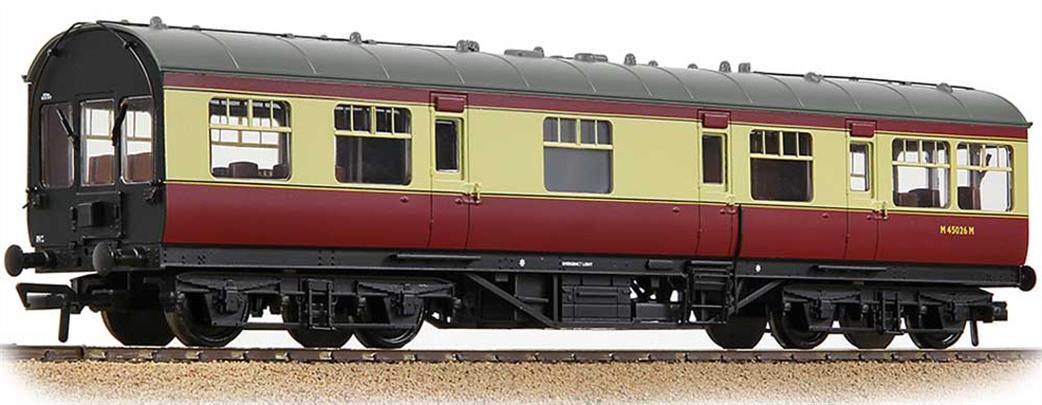 Bachmann OO 39-781 BR ex-LMS Inspection Saloon Crimson & Cream