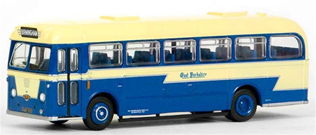 EFE 1/76 24330 BET Style 30' Coach East Yorkshire