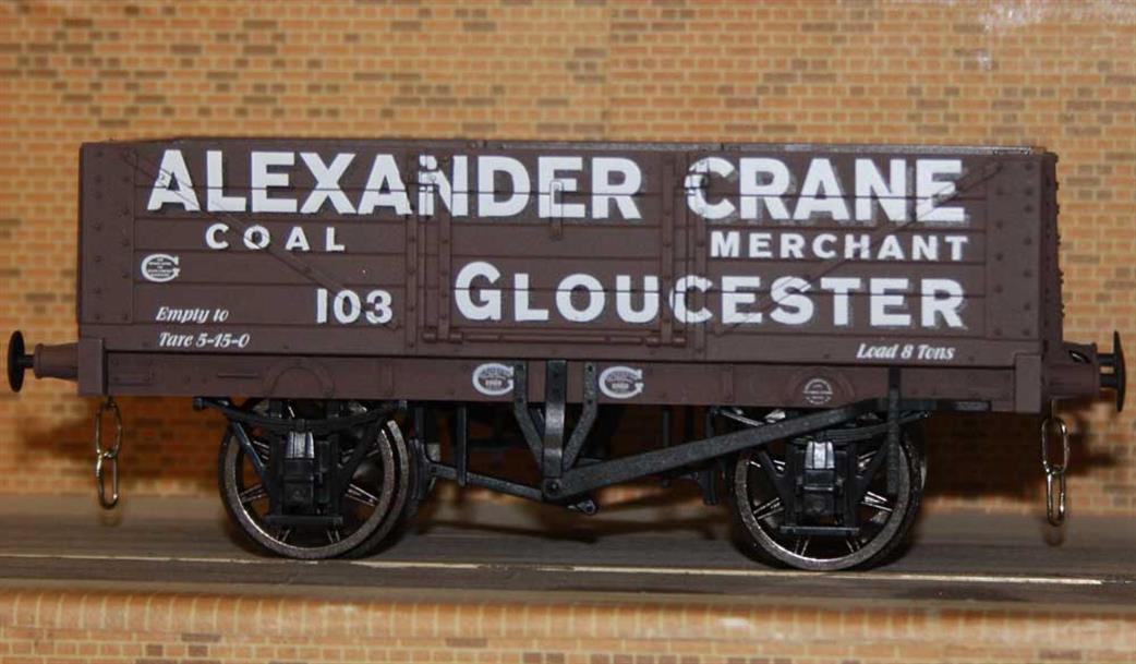 Dapol O Gauge 7F-051-016 Alexander Crane, Gloucester RCH 1923 Type 5 Plank Open Wagon RTR