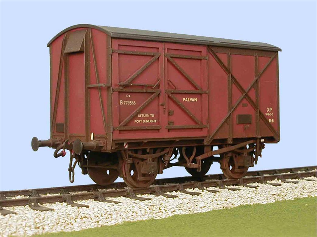 Slaters Plastikard O Gauge 7070 BR Palvan Covered Box Van Kit