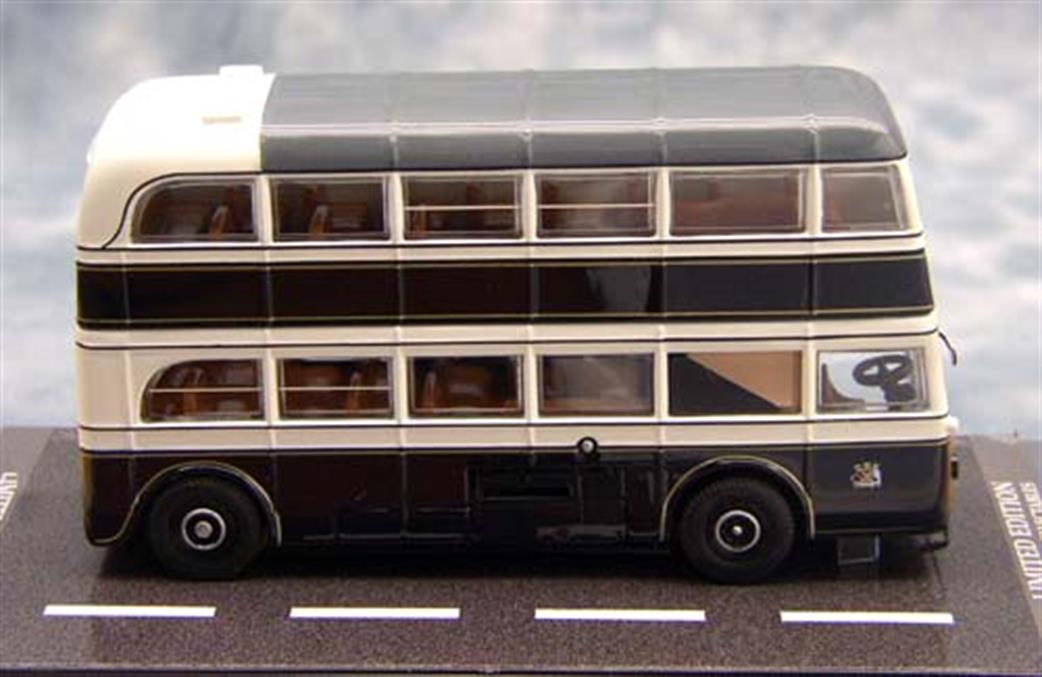 Corgi 1/76 OM45702 Bradford City Double Decker AEC Q