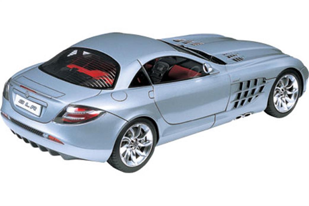 Tamiya 1/24 24290 Mercedes Benz SLR McLaren Kit