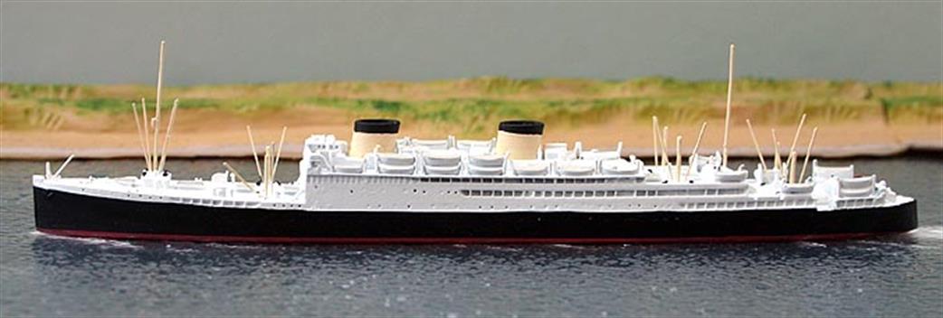 CM Models 1/1250 CM146 RMS Britannic (3) the last White Star liner, 1930