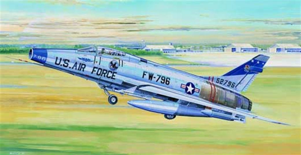 Trumpeter 1/32 02232 F-100 Super Sabre 1960's American Jet Fighter/Bomber